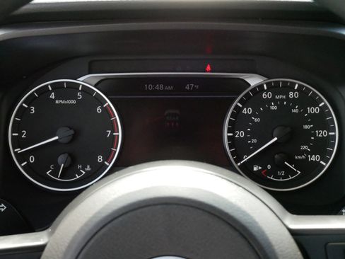 Used 2024 Nissan Rogue S AWD/4WD image 21