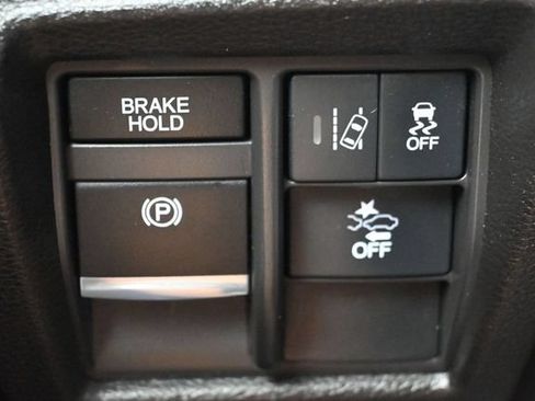 Used 2020 Acura MDX SH-AWD image 29