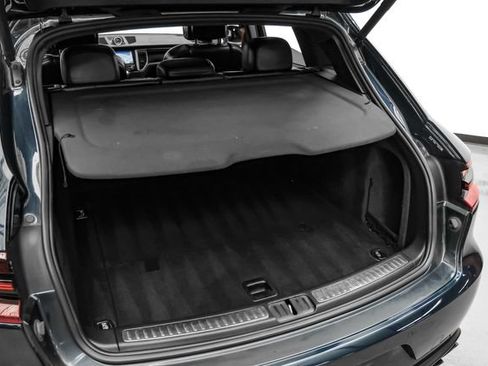 Used 2018 Porsche Macan GTS AWD/4WD image 49