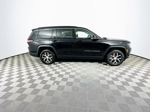 Certified 2025 Jeep Grand Cherokee L Limited w/ Luxury Tech Group II image 14