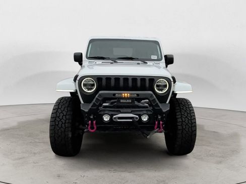 Used 2018 Jeep Wrangler Unlimited Sahara w/ Dual Top Group image 8