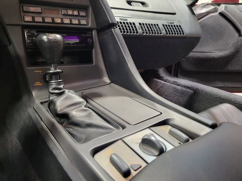 Used 1991 Chevrolet Corvette ZR1 image 14