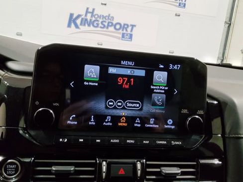 Used 2023 Nissan Pathfinder SL FWD image 33