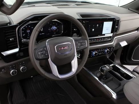 New 2026 GMC Sierra 1500 SLT w/ SLT Premium Plus Package AWD/4WD image 9