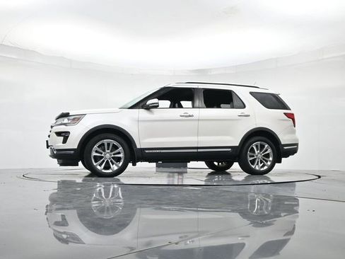 Used 2018 Ford Explorer Limited w/ Class II Trailer Tow Package image 36