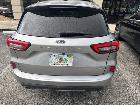 Used 2023 Ford Escape ST-Line Elite AWD/4WD image 11