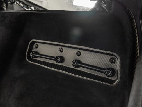 Used 2020 Ford GT image 16