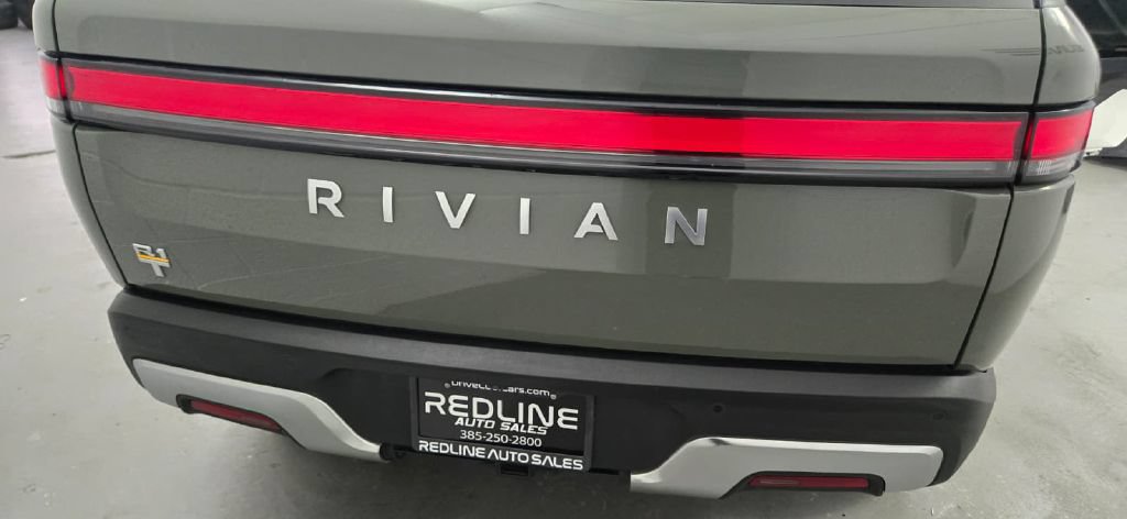 Used 2022 Rivian R1T Launch Edition AWD/4WD image 5