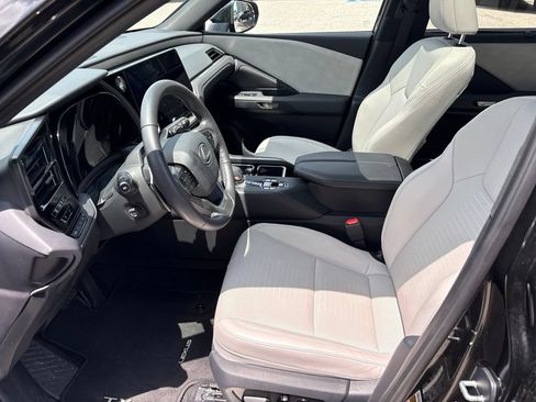 Certified 2025 Lexus TX 350 AWD image 14