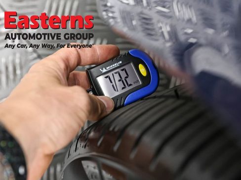 Used 2021 Tesla Model 3 Long Range AWD/4WD image 23