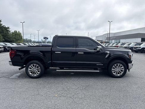 Used 2024 Ford F150 Lariat w/ Equipment Group 502A High AWD/4WD image 8