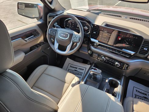 Used 2026 GMC Sierra 1500 SLT w/ SLT Premium Package AWD/4WD image 15