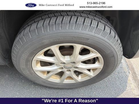 Used 2017 Jeep Cherokee Sport AWD/4WD image 7