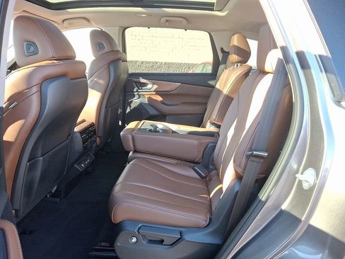 Certified 2023 Acura MDX SH-AWD w/ Technology Package image 10