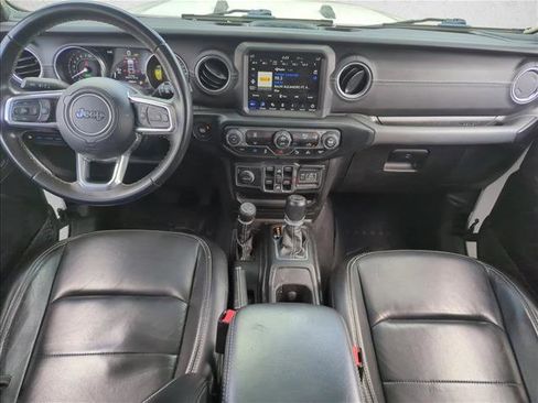 Used 2022 Jeep Wrangler Unlimited Sahara w/ Safety Group image 18