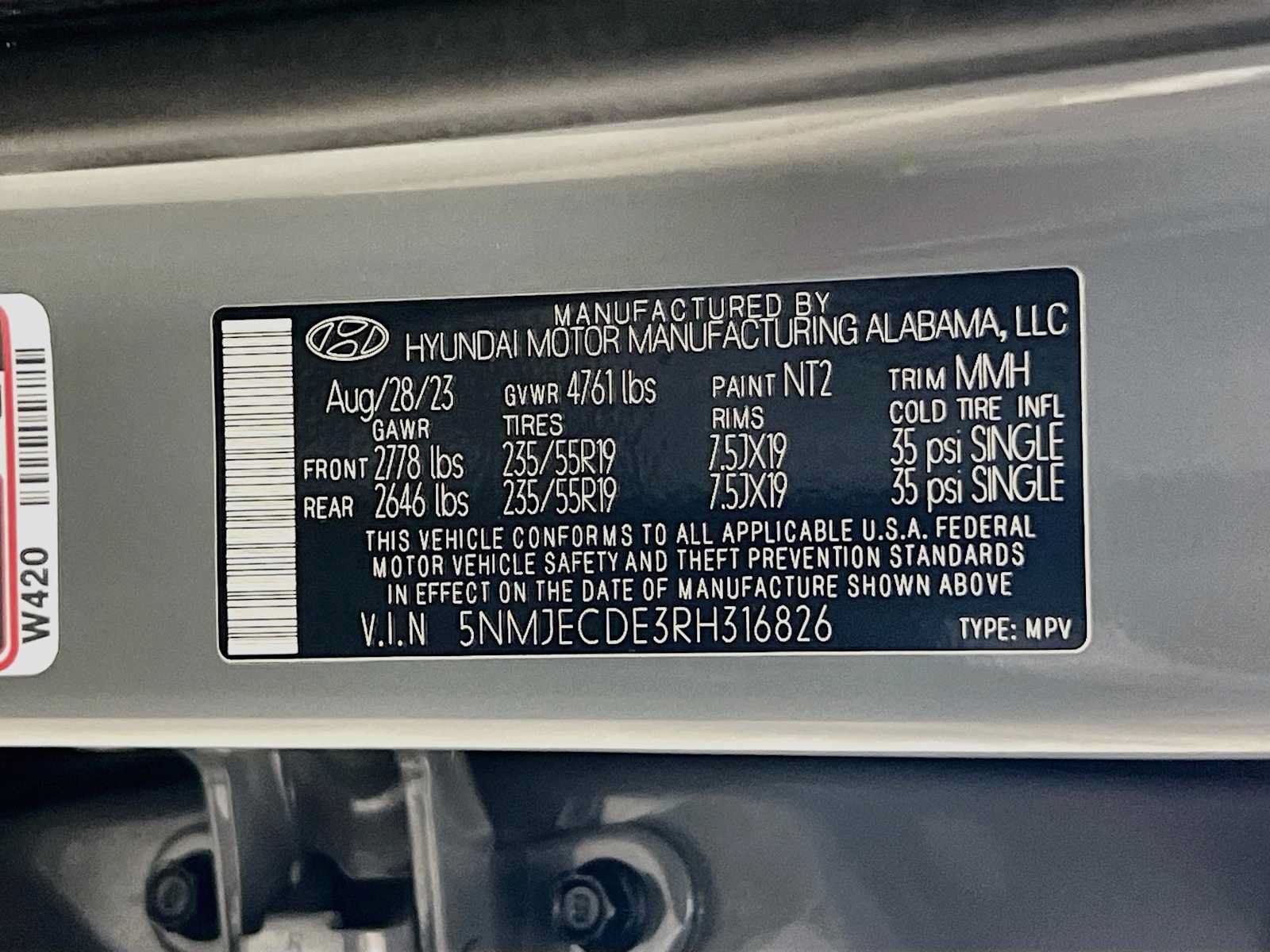 Certified 2024 Hyundai Tucson Limited AWD/4WD image 34