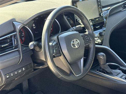 Used 2024 Toyota Camry XSE w/ Navigation Package image 9
