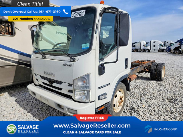 Used 2018 Isuzu NPR RWD image 1