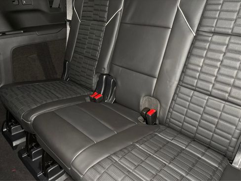 New 2025 Cadillac Escalade ESV Sport Platinum image 12