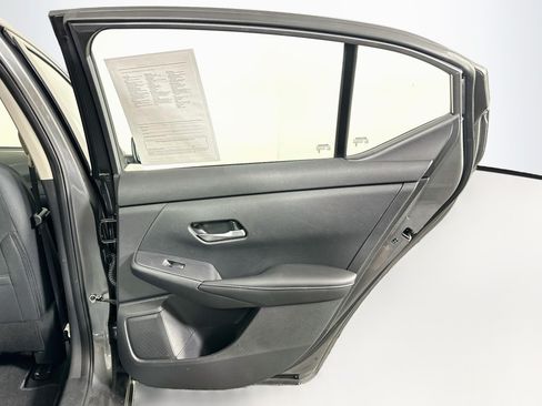 Used 2023 Nissan Sentra SV FWD image 28