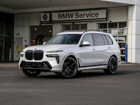 New 2026 BMW X7 xDrive40i image 1
