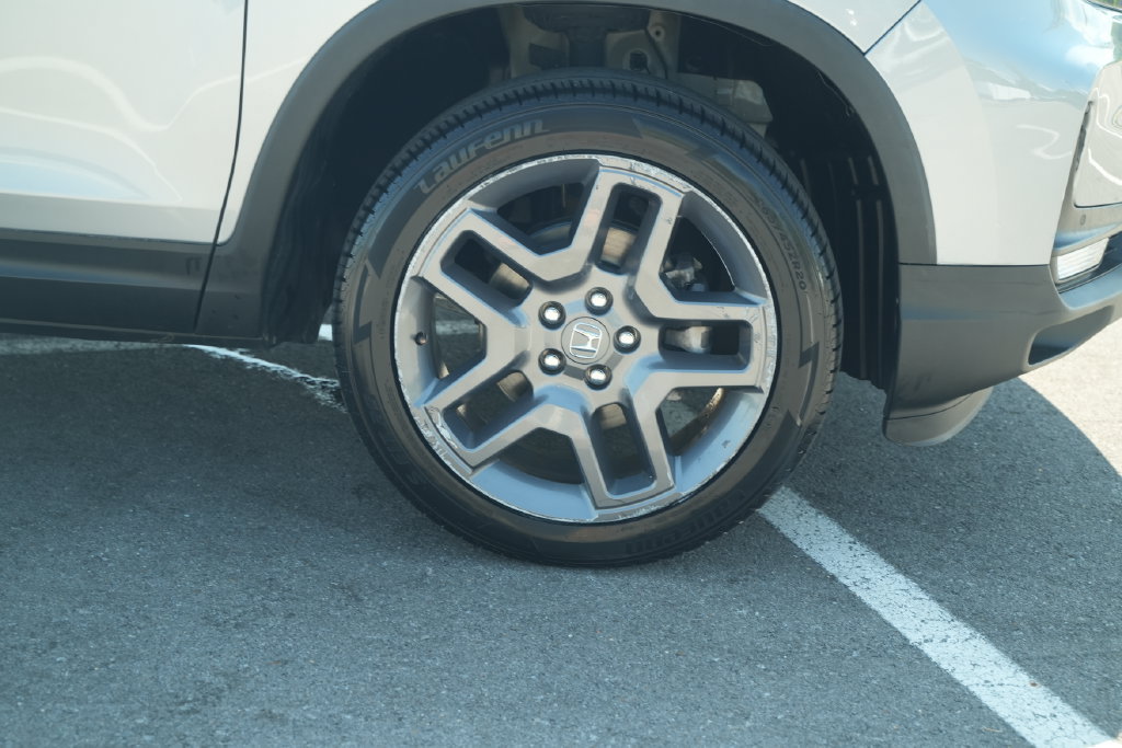 Used 2023 Honda Passport EX-L image 48