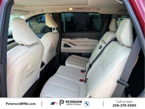 Used 2023 INFINITI QX60 Sensory w/ Cargo Package AWD/4WD image 15