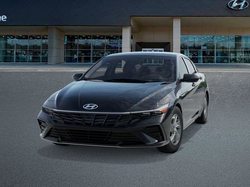 New 2026 Hyundai Elantra SE FWD image 6