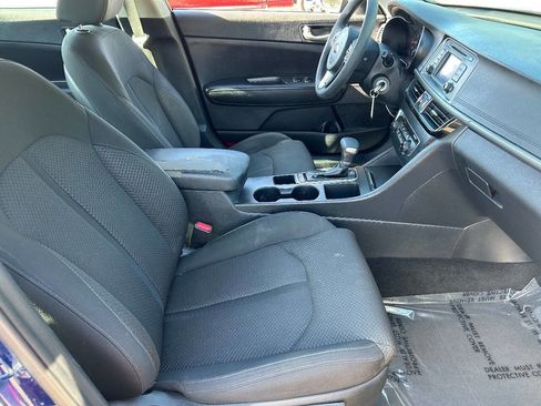 Used 2017 Kia Optima LX w/ Option Group 014 image 10