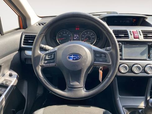 Used 2015 Subaru Crosstrek 2.0i Premium AWD/4WD image 12
