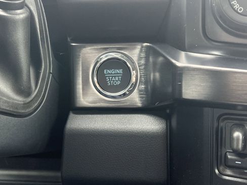 New 2026 Ford F350 Lariat w/ Black Appearance Package image 5