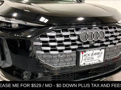 Used 2025 Audi Q5 Premium w/ Convenience Package AWD/4WD image 20