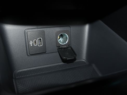 New 2026 Ford Explorer ST-Line w/ ST-Line Street Pack image 15