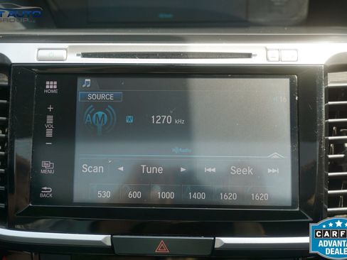 Used 2016 Honda Accord EX image 32