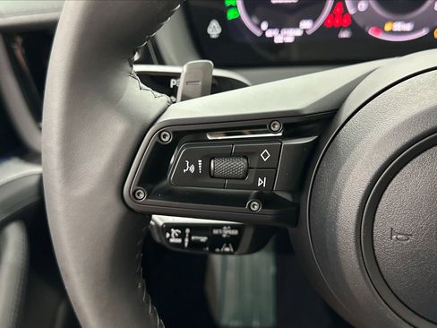 Certified 2024 Porsche Panamera 4 image 40