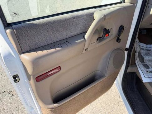 Used 1999 Chevrolet Astro Passenger RWD image 12