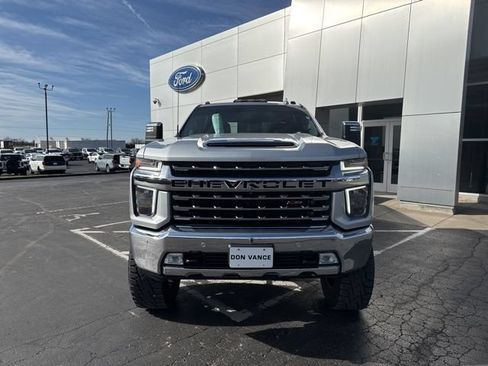 Used 2021 Chevrolet Silverado 2500 LTZ w/ LTZ Premium Texas Edition AWD/4WD image 6