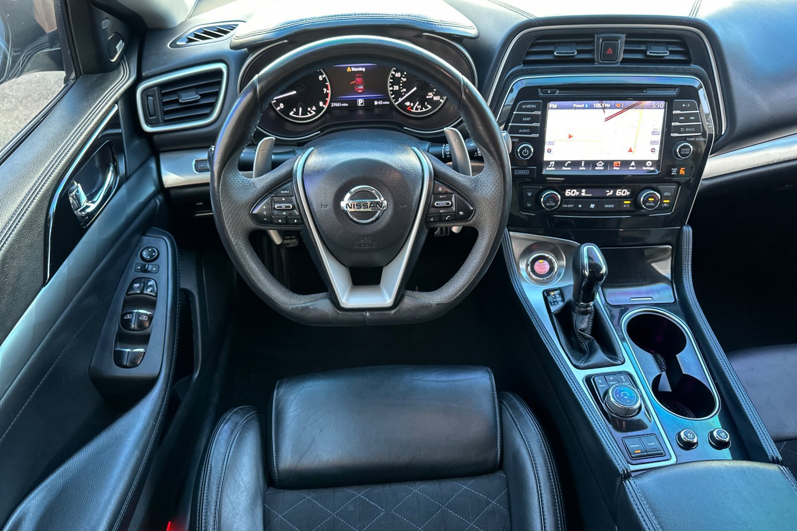 Used 2018 Nissan Maxima SR w/ Interior Lighting Package FWD image 16