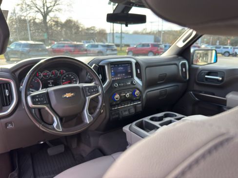 Used 2019 Chevrolet Silverado 1500 LT w/ All-Star Edition image 21