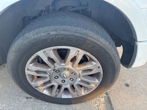 Used 2013 Ford F150 Platinum image 48