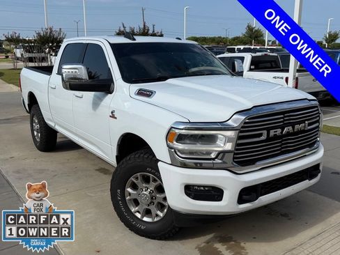 Used 2023 RAM 2500 Laramie AWD/4WD image 4