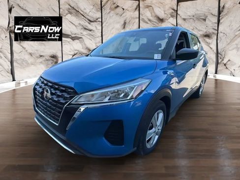 Used 2021 Nissan Kicks S FWD image 3