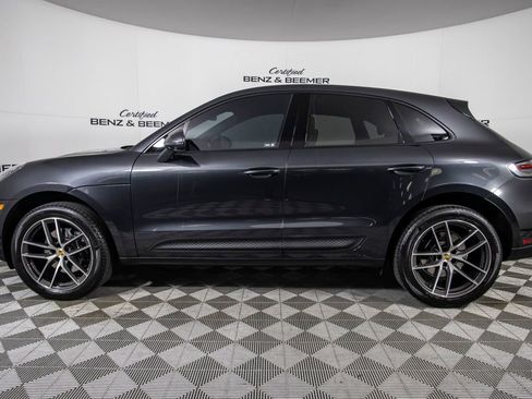 Used 2025 Porsche Macan AWD/4WD image 10