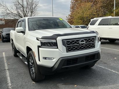 Used 2024 Nissan Frontier SL w/ Technology Package