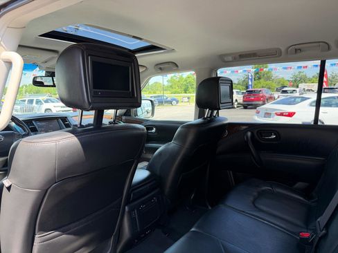 Used 2017 Nissan Armada Platinum AWD/4WD image 19