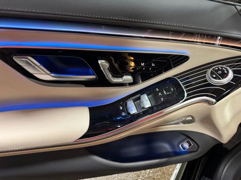 Used 2023 Mercedes-Benz S 500 4MATIC image 11