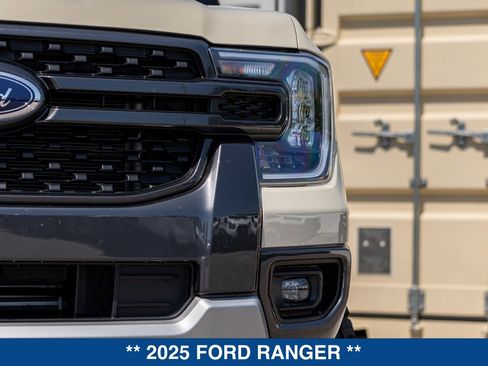 New 2025 Ford Ranger XLT w/ FX4 Off-Road Package AWD/4WD image 13