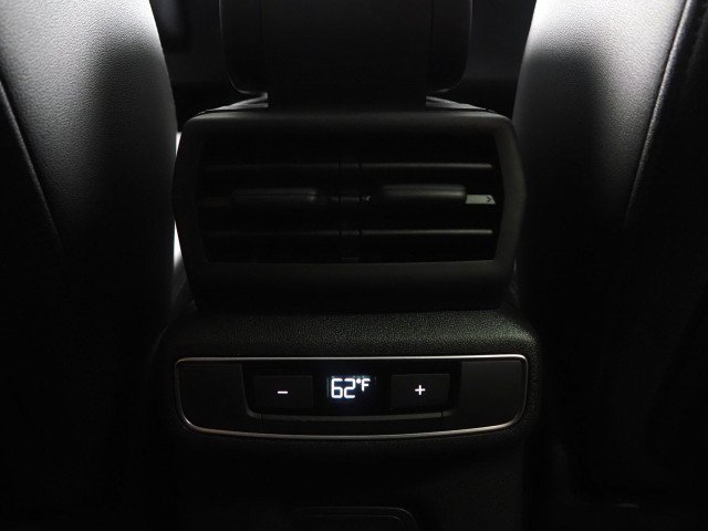 Used 2023 Audi Q4 e-tron Premium Plus w/ Premium Plus RWD image 24