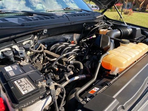 Used 2018 Ford F150 XLT w/ Equipment Group 302A Luxury image 31