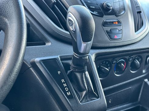 Used 2019 Ford Transit 250 130 Low Roof image 32